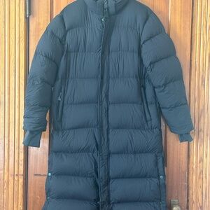 Aritzia, The Super Puff (Long), Black, Women's Size M